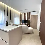 Ana With Private Parking *