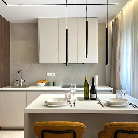 Ana With Private Parking アパート マカルスカ